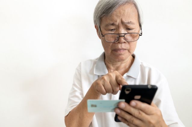 Mom and Electronics